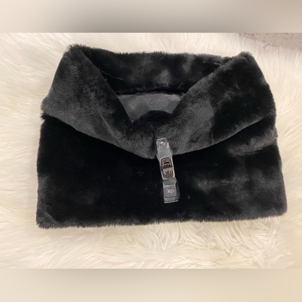 Calvin Klein Neck Warmer, Black, One Size